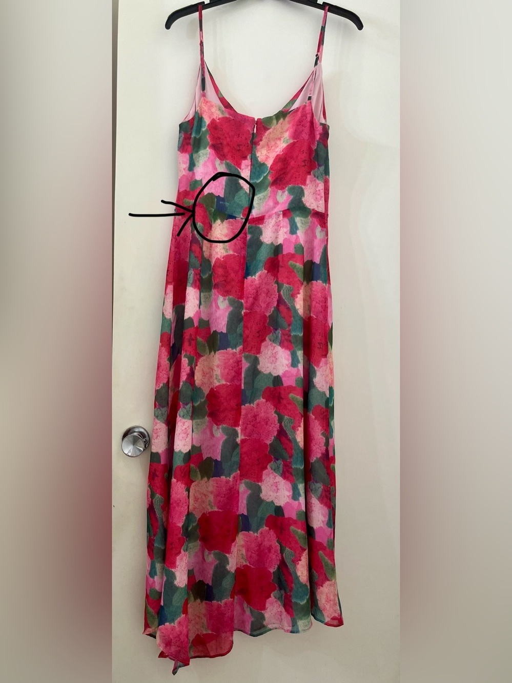 Louna floral cowl neck dress - Picture 3 of 16